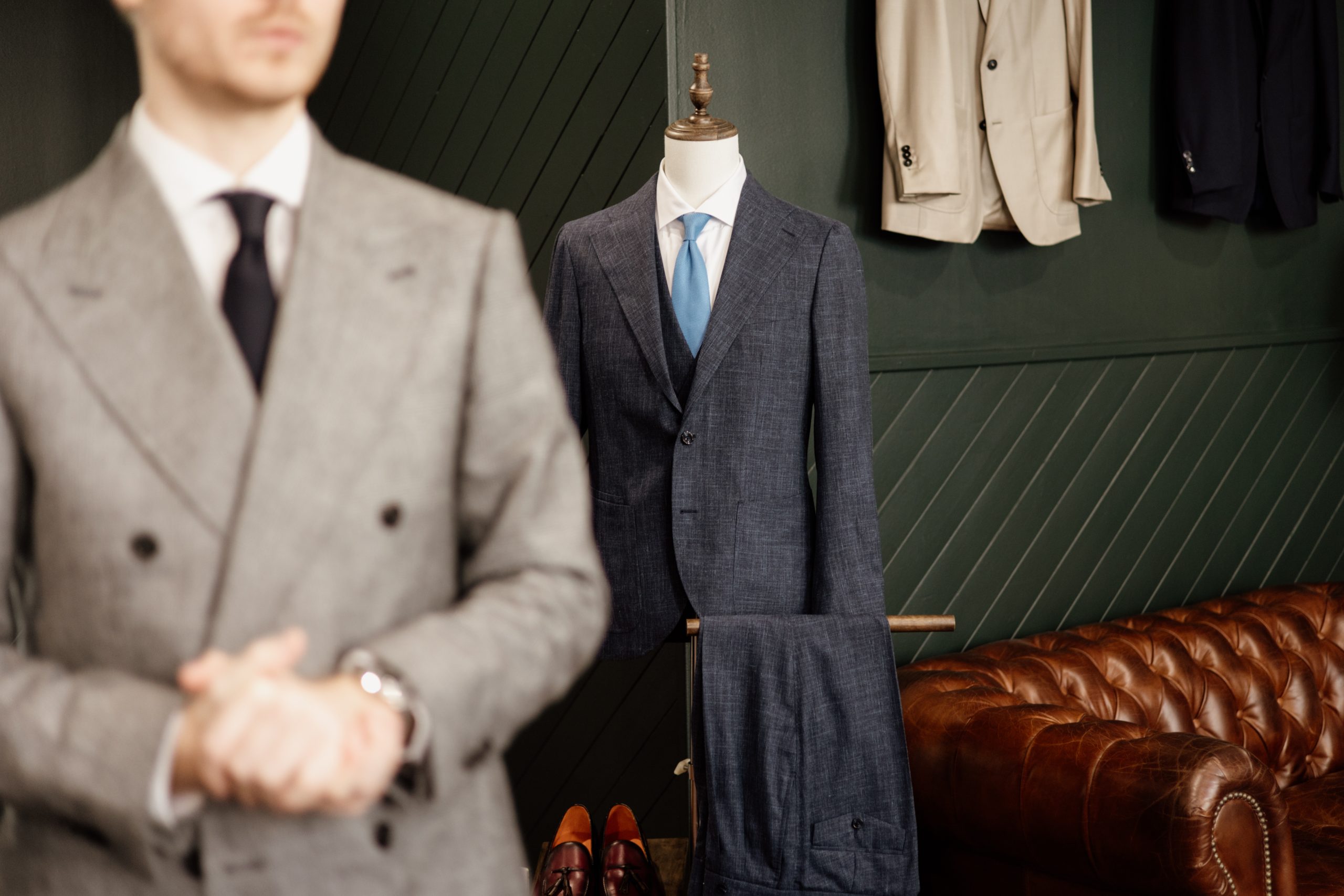 VOTRE ADRESSE DE COSTUME SUR-MESURE À ROUEN